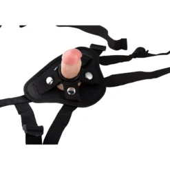 Aputuuppari – StrapOn-harness dildolla ja vibraluodilla
